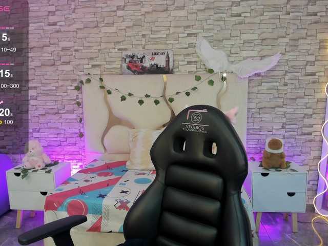 CASSE-TAY's BongaCams show and profile