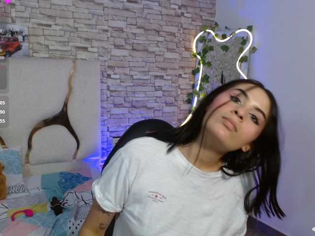 CASSE-TAY's BongaCams show and profile