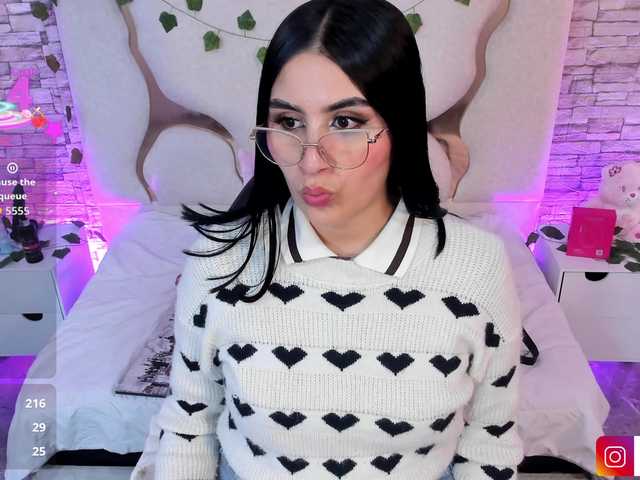 CASSE-TAY's BongaCams show and profile