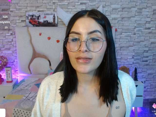 CASSE-TAY's BongaCams show and profile