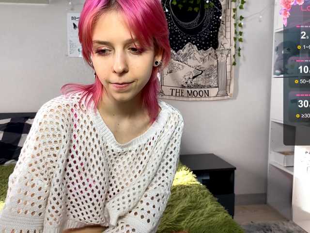 JustinaFoor's BongaCams show and profile