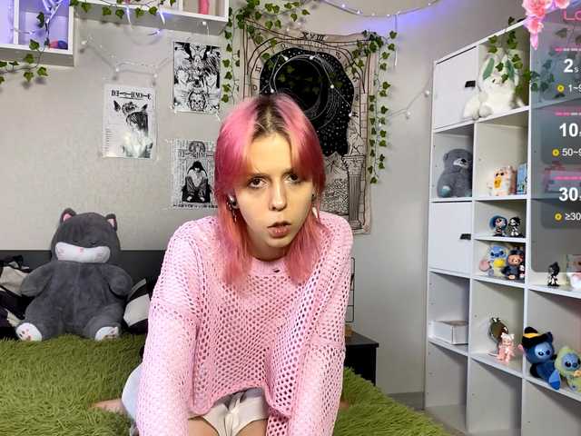 JustinaFoor's BongaCams show and profile