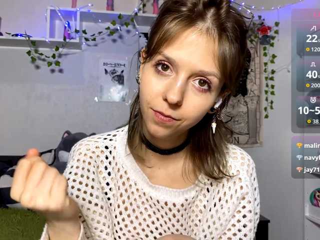 JustinaFoor's BongaCams show and profile