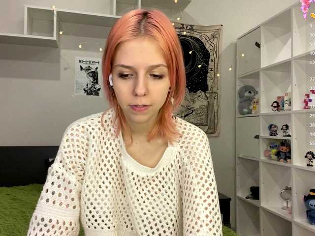 JustinaFoor's BongaCams show and profile