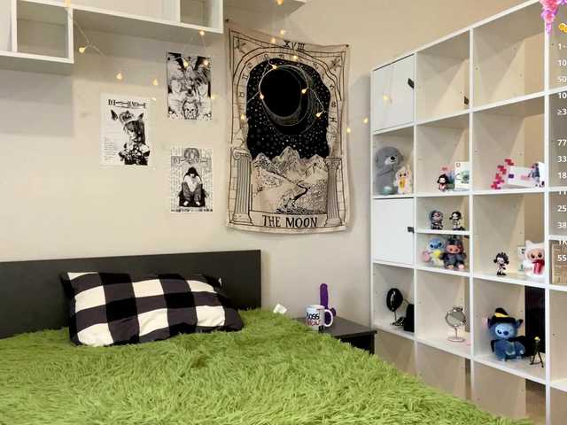 JustinaFoor's BongaCams show and profile