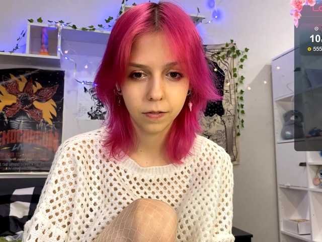 JustinaFoor's BongaCams show and profile