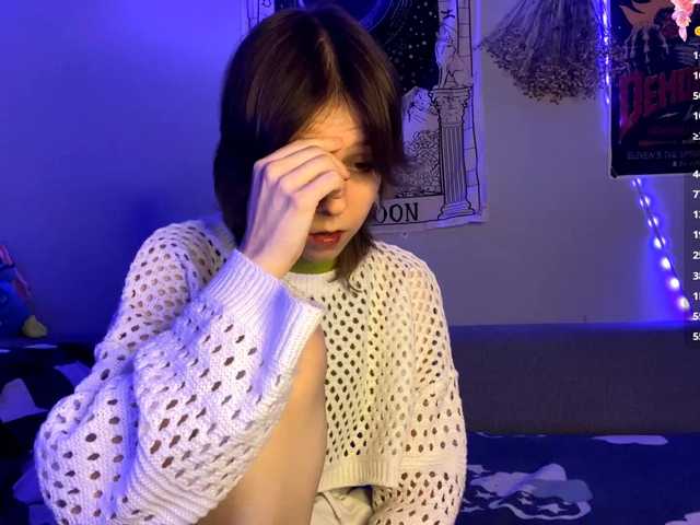 JustinaFoor's BongaCams show and profile