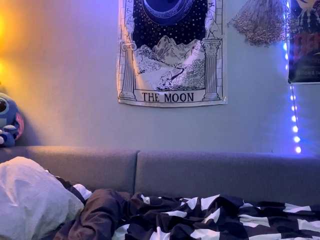 JustinaFoor – webcam model profile photo