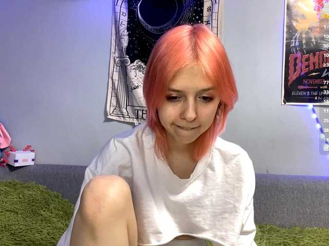 JustinaFoor's BongaCams show and profile