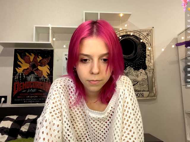 JustinaFoor's BongaCams show and profile