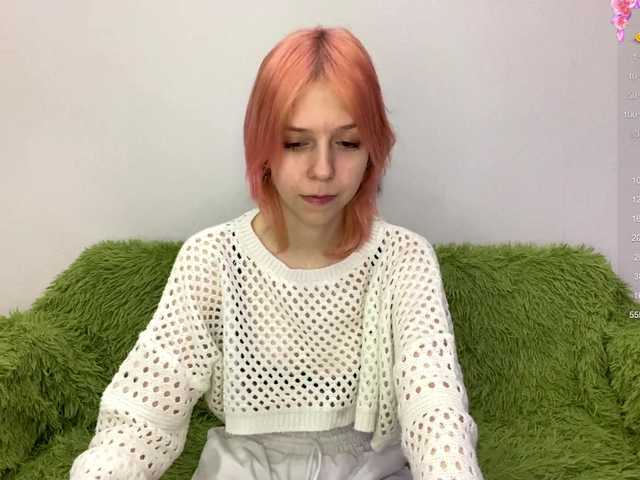 JustinaFoor's BongaCams show and profile