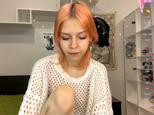 JustinaFoor — Take off my panties :