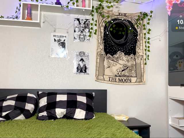 JustinaFoor's BongaCams show and profile