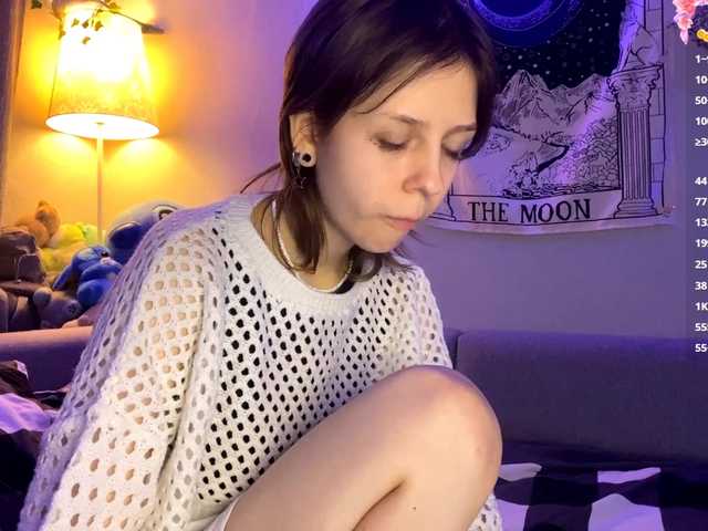  JustinaFoor chat room