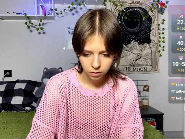 JustinaFoor's BongaCams show and profile