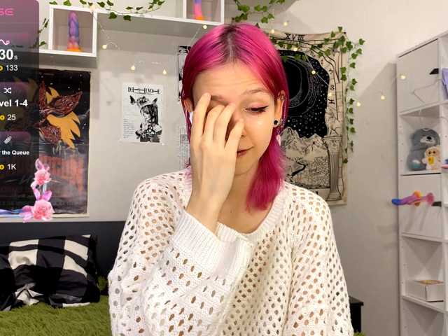 JustinaFoor's BongaCams show and profile