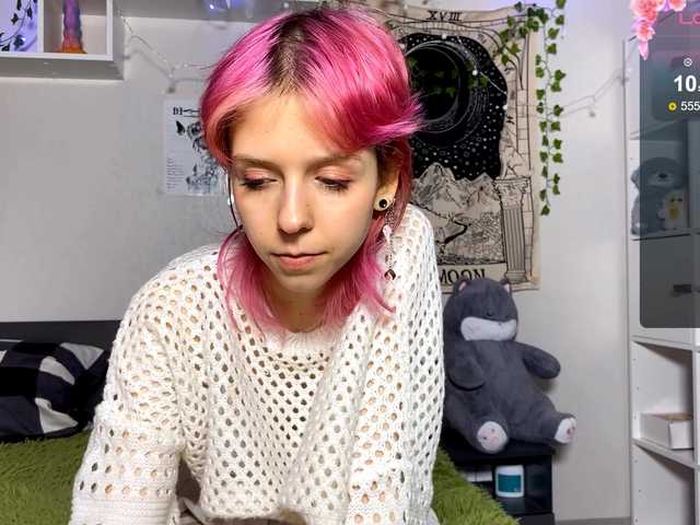 JustinaFoor's BongaCams show and profile