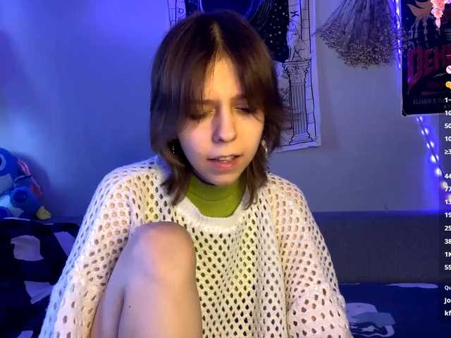 JustinaFoor's BongaCams show and profile