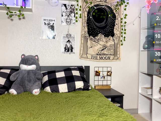 JustinaFoor's BongaCams show and profile