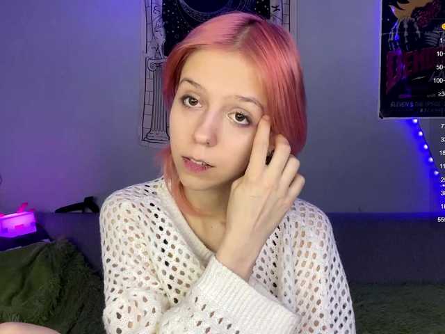 JustinaFoor's BongaCams show and profile