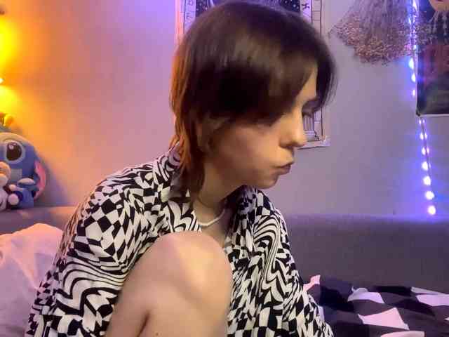 JustinaFoor Live Webcam on BongaCams