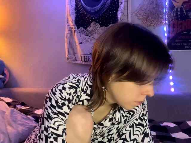 JustinaFoor Live Webcam on BongaCams