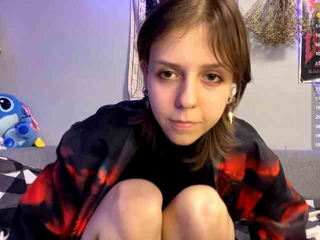 SweetieLuna webcam