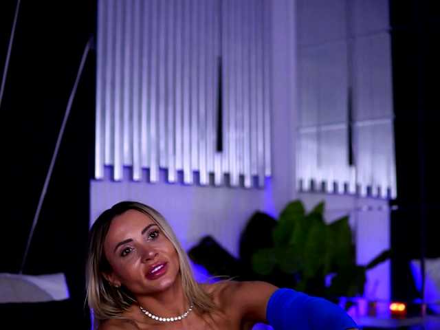 CelesteArden live cam