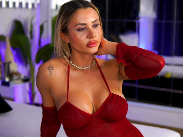 CelesteArden's BongaCams show and profile