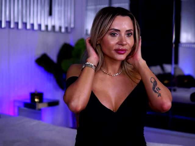 CelesteArden's BongaCams show and profile