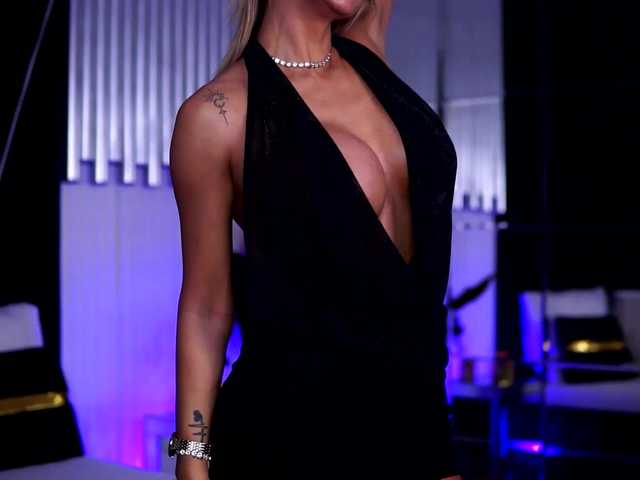 CelesteArden's BongaCams show and profile