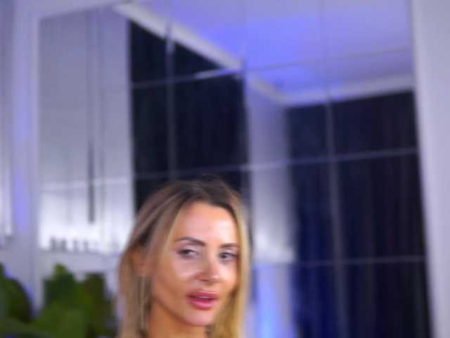 CelesteArden's BongaCams show and profile