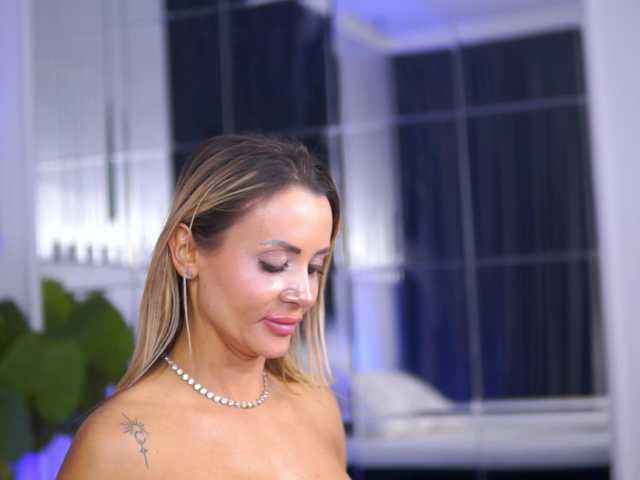 CelesteArden's BongaCams show and profile