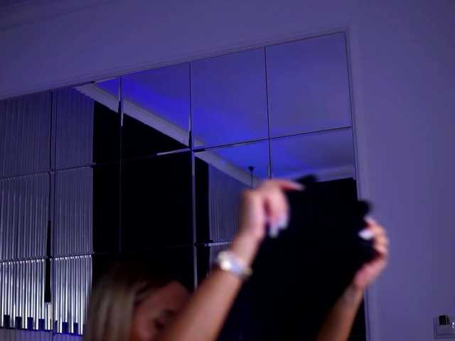 CelesteArden's BongaCams show and profile