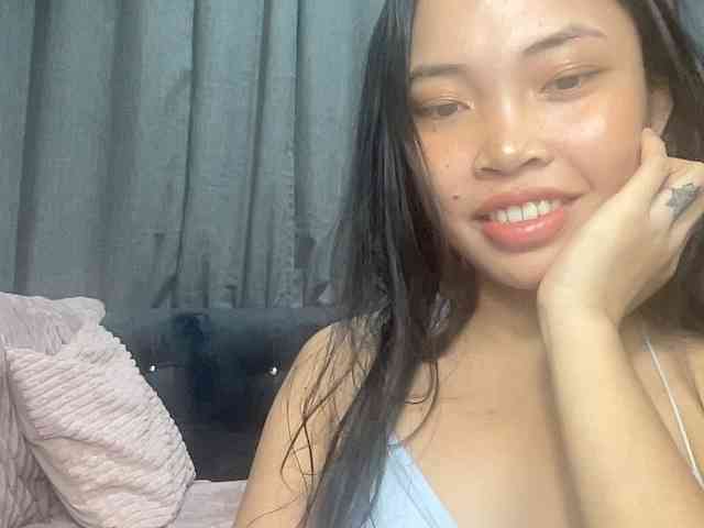 Yumii Live Webcam on BongaCams