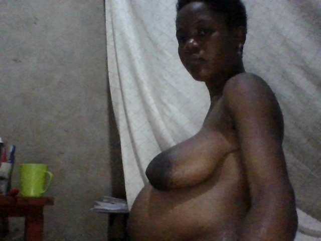 Cute-bae webcam bongacams model stream image