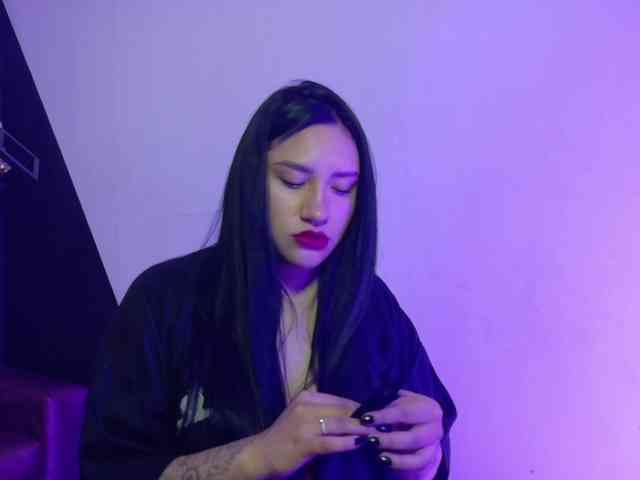 VeronicaLewis webcam