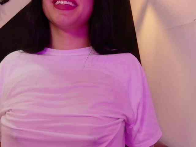 VeronicaLewis webcam