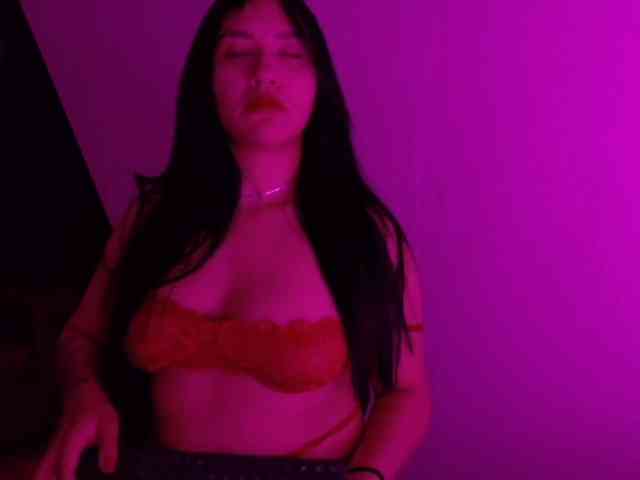 VeronicaLewis webcam