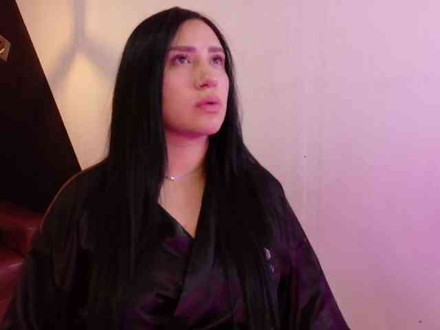 VeronicaLewis webcam