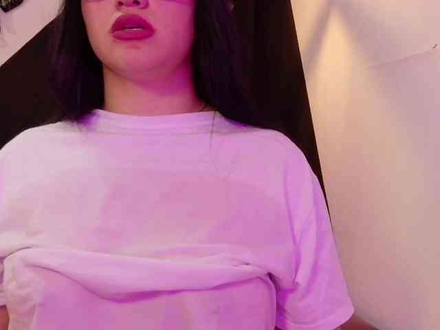 VeronicaLewis webcam