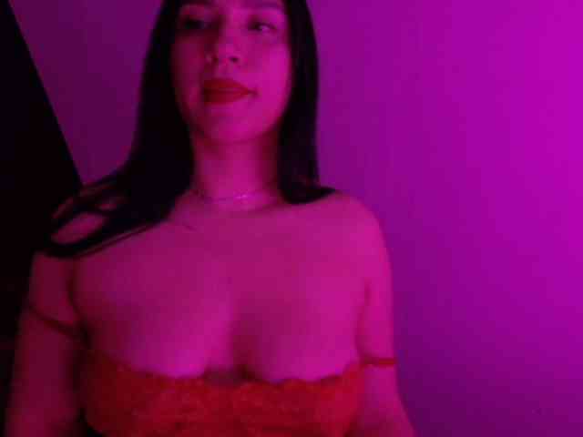 VeronicaLewis webcam