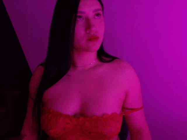 VeronicaLewis webcam