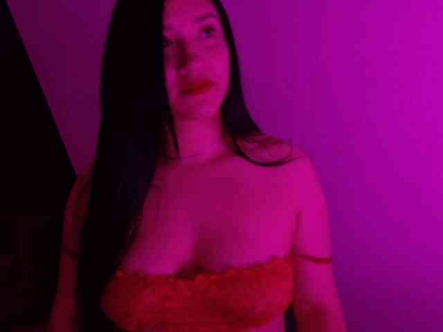 VeronicaLewis webcam