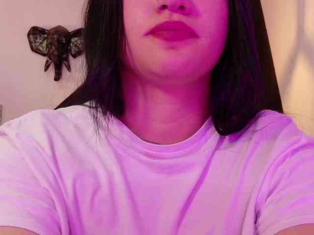 VeronicaLewis webcam