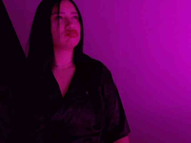 VeronicaLewis webcam