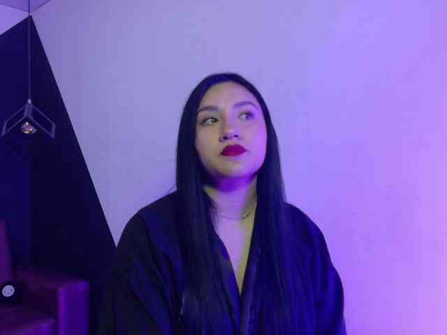 VeronicaLewis webcam