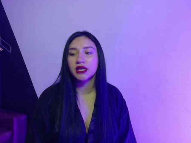 VeronicaLewis webcam