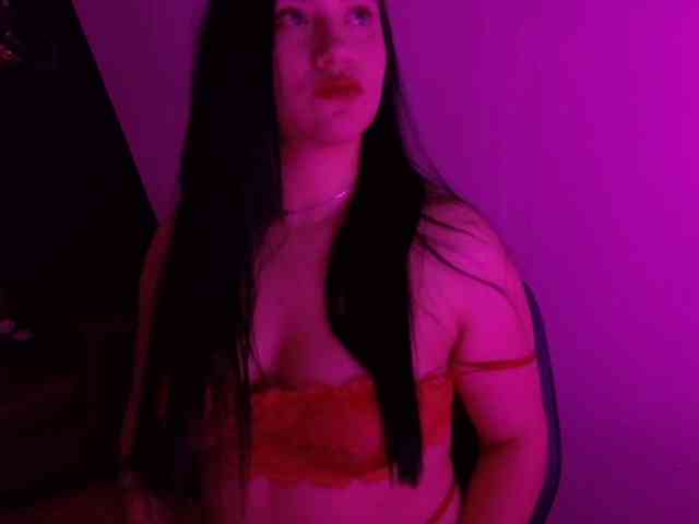 VeronicaLewis webcam