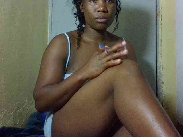 Creamier25 webcam
